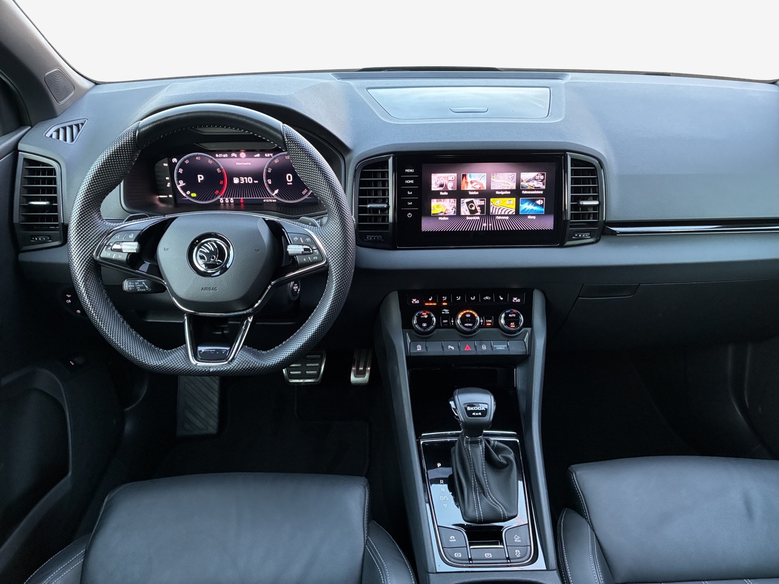 SKODA Karoq 2.0 TSI SportLine 4x4 DSG-image-8