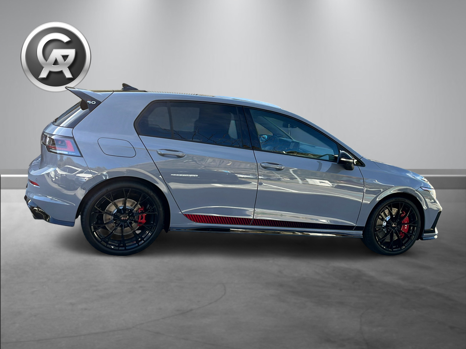 VW Golf 2.0 TSI GTI Edition 50 DSG-image-9