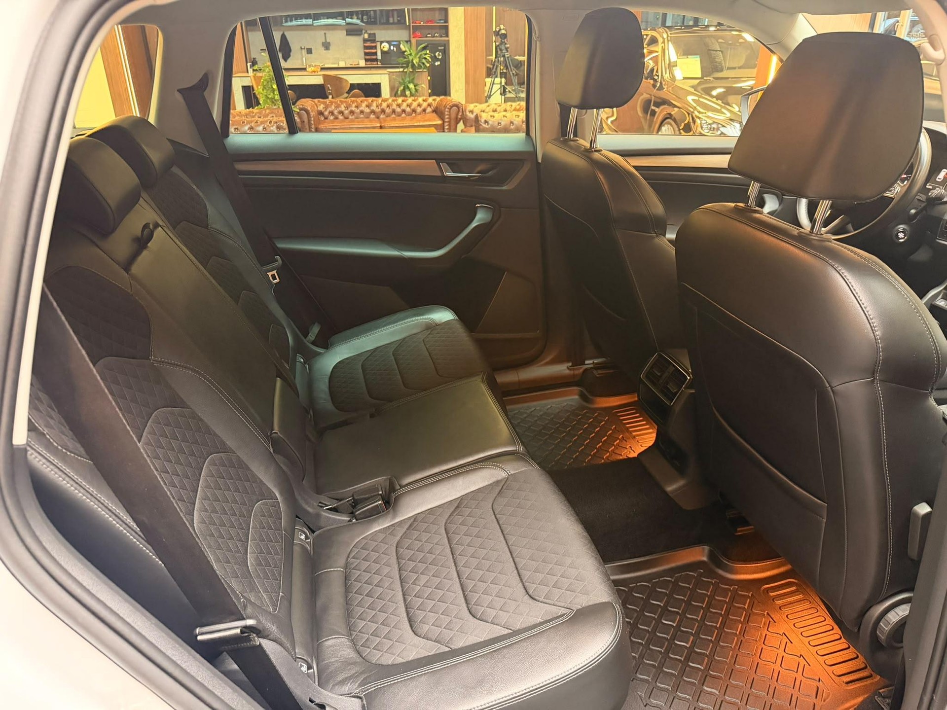 SKODA Kodiaq 2.0 TSI 4x4 Style DSG-image-14