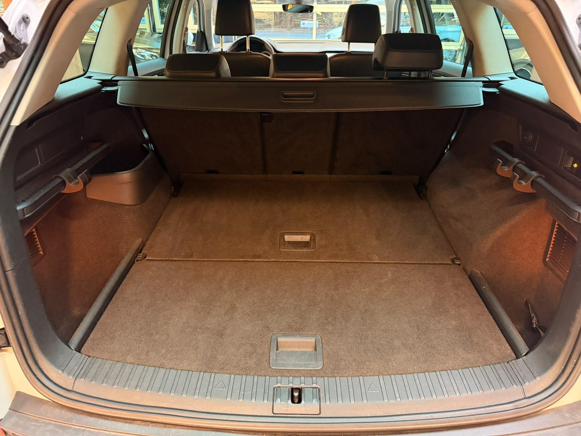 SKODA Kodiaq 2.0 TSI 4x4 Style DSG-image-16