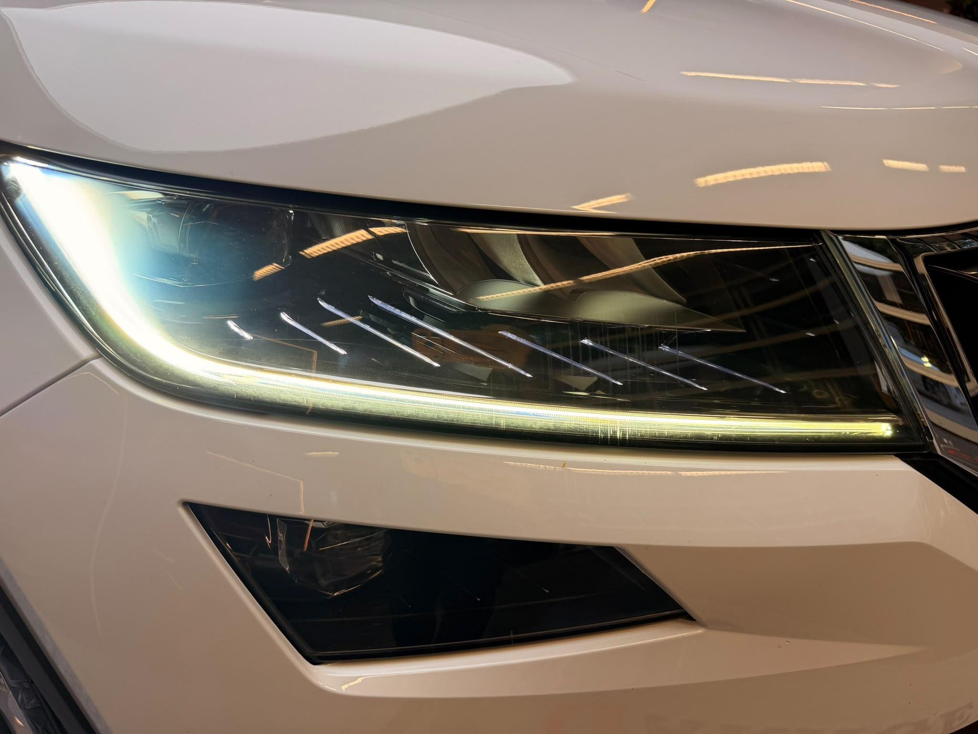 SKODA Kodiaq 2.0 TSI 4x4 Style DSG-image-6