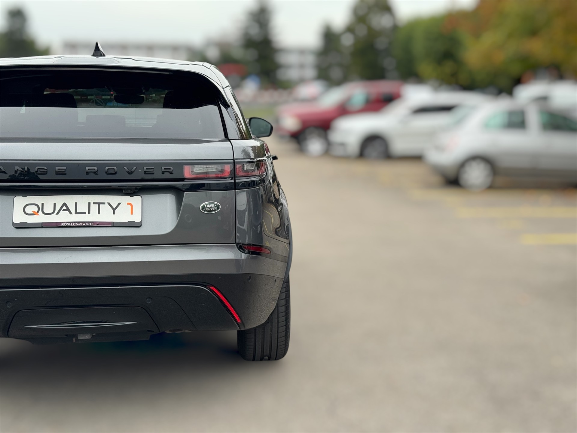 LAND ROVER Range Rover Velar R-Dynamic P 250 SE Automatic-image-15