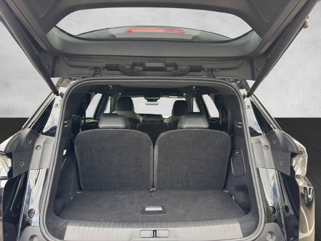 PEUGEOT NEW 5008 1.2 Hybrid GT 145-image-5