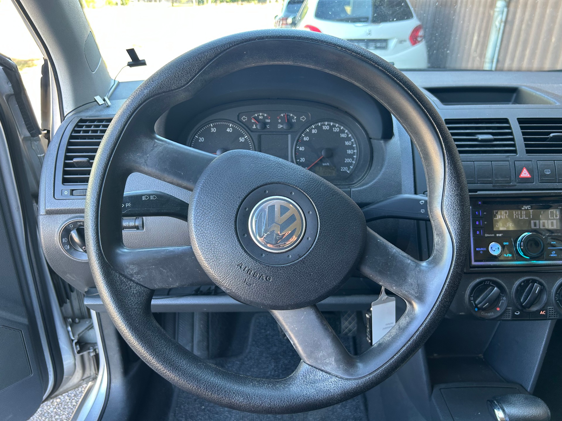 VW Polo 1.4 16V Comfortline-image-8