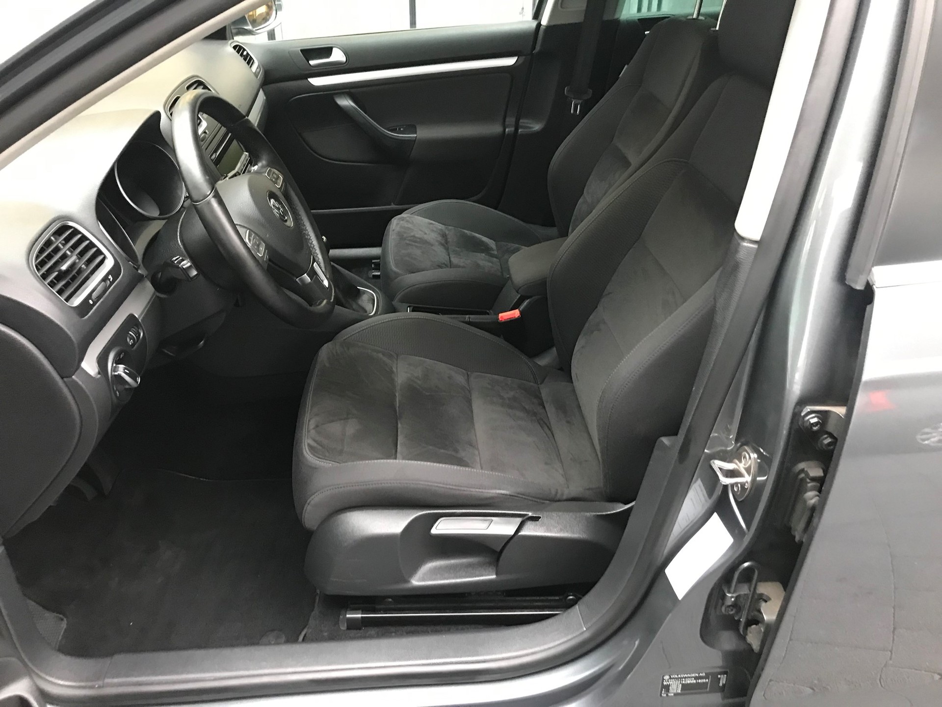 VW Golf Variant 1.4 TSI Comfortline-image-5