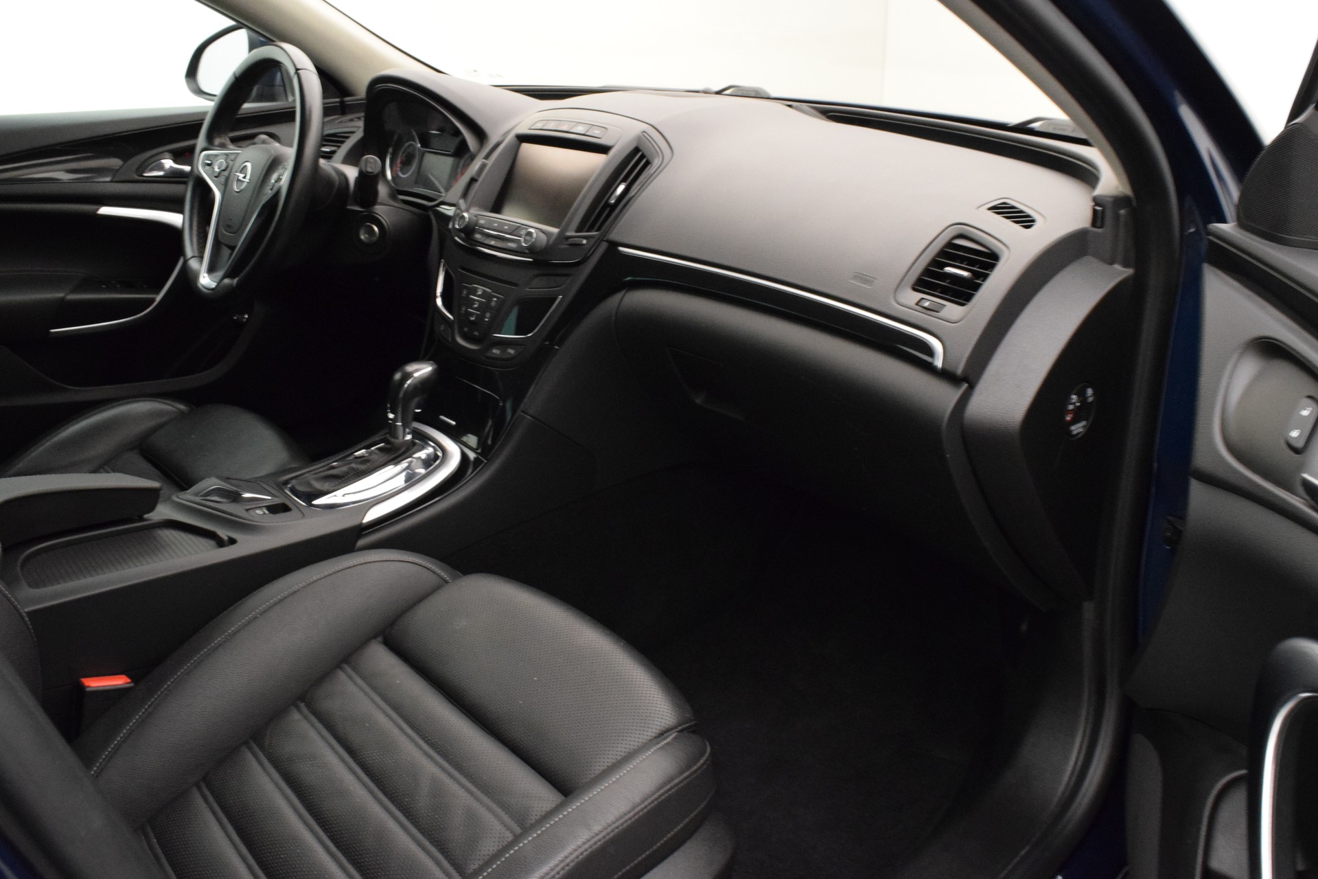 OPEL Insignia Sports Tourer 2.0 CDTI-image-13