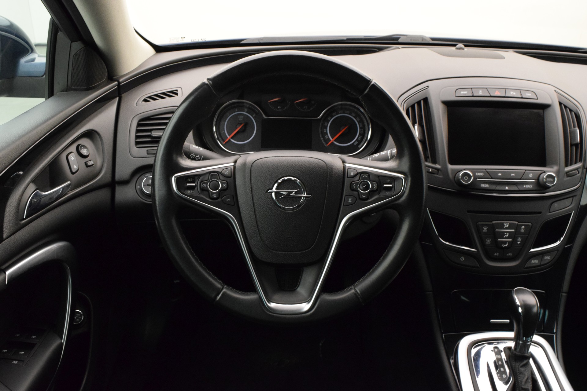 OPEL Insignia Sports Tourer 2.0 CDTI-image-11