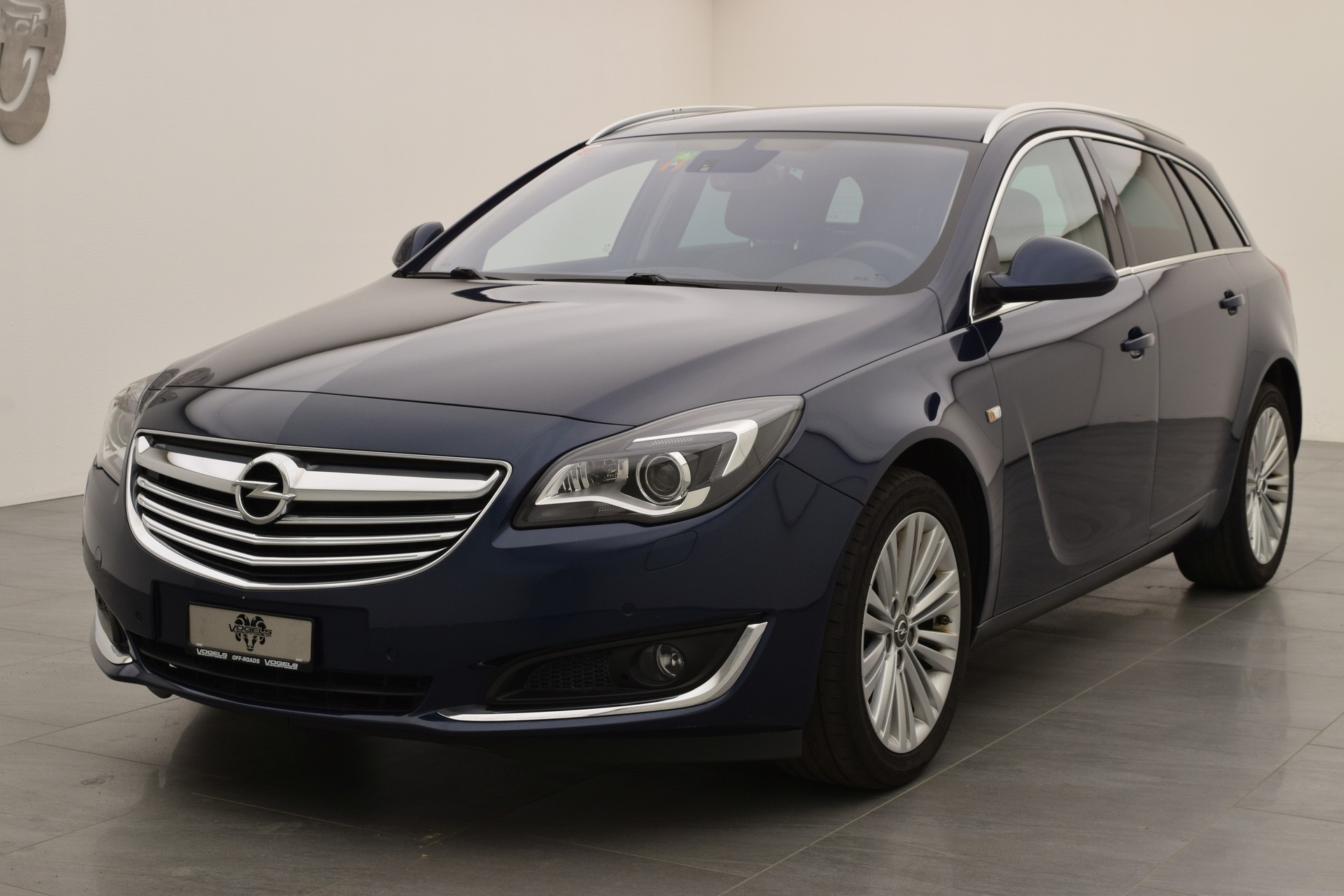 OPEL Insignia Sports Tourer 2.0 CDTI-image-1