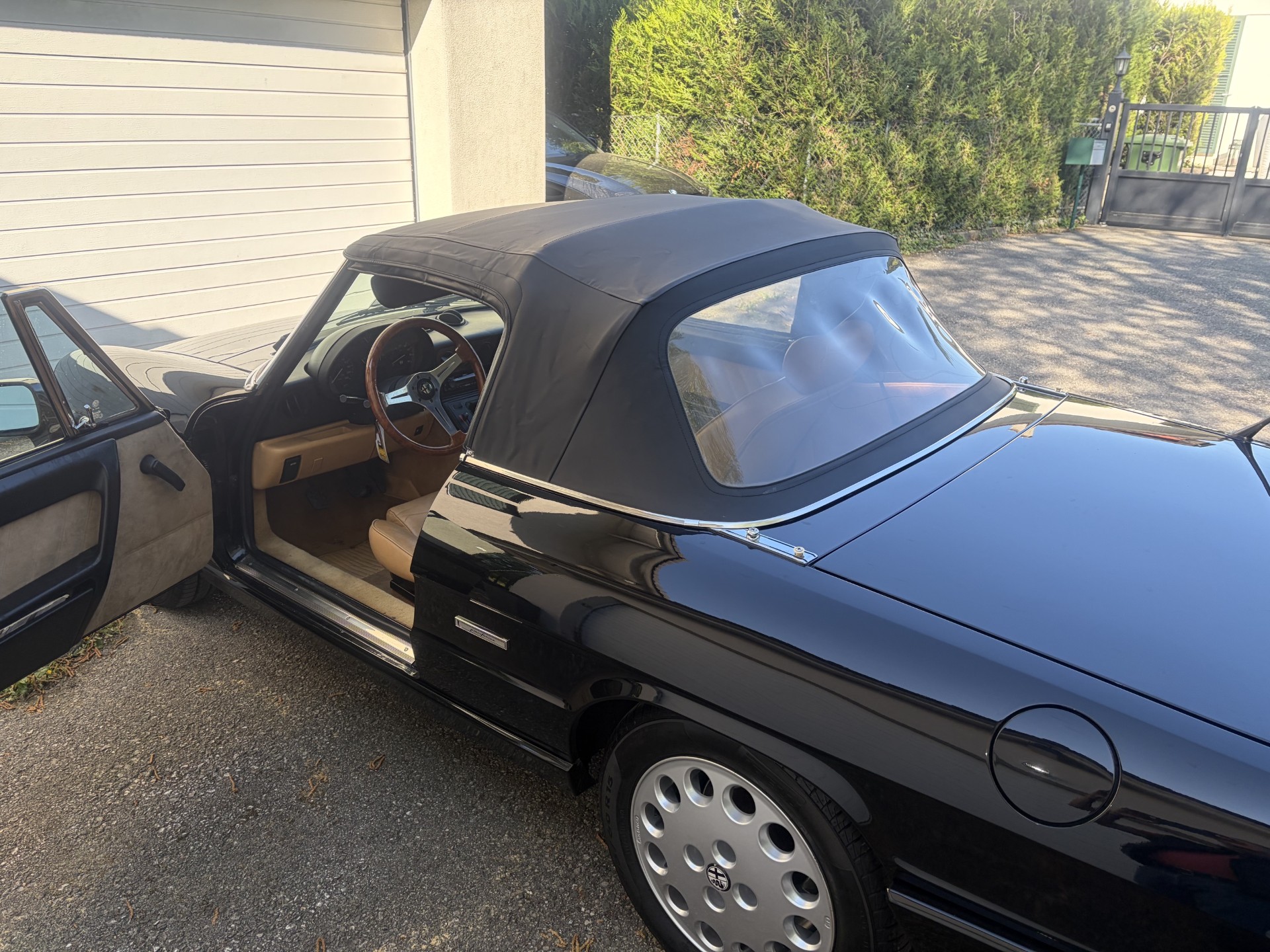 ALFA ROMEO SPIDER 2.0-image-2
