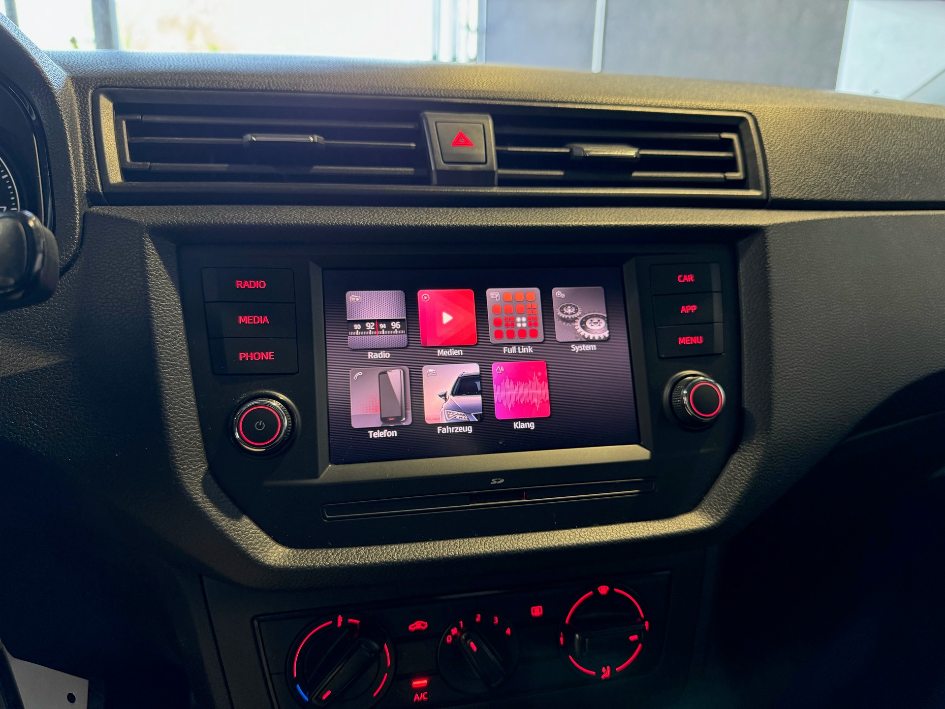 SEAT Ibiza 1.0 TGI CNG Style-image-14