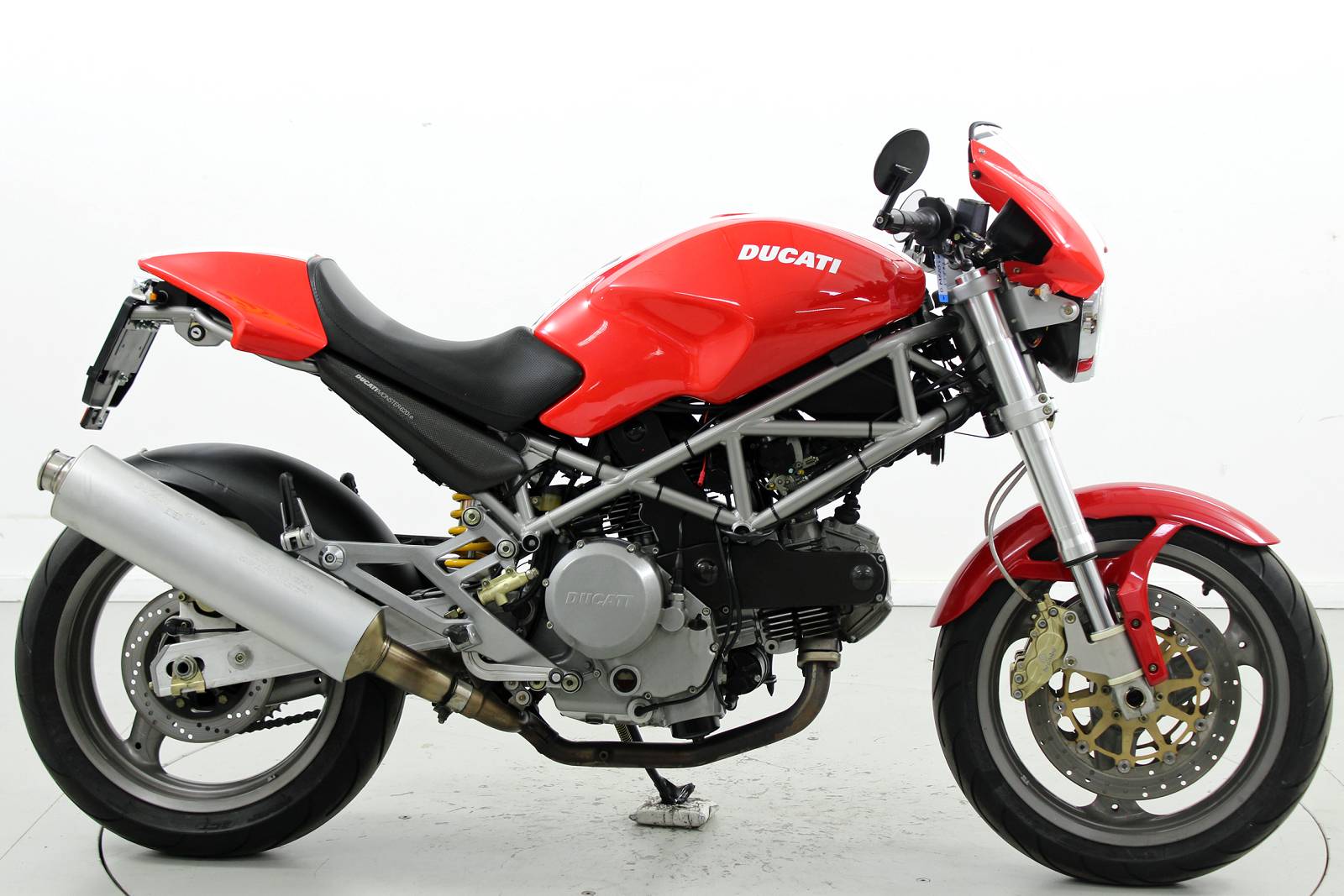 DUCATI Monster 620 Capirex-showroom-element-3