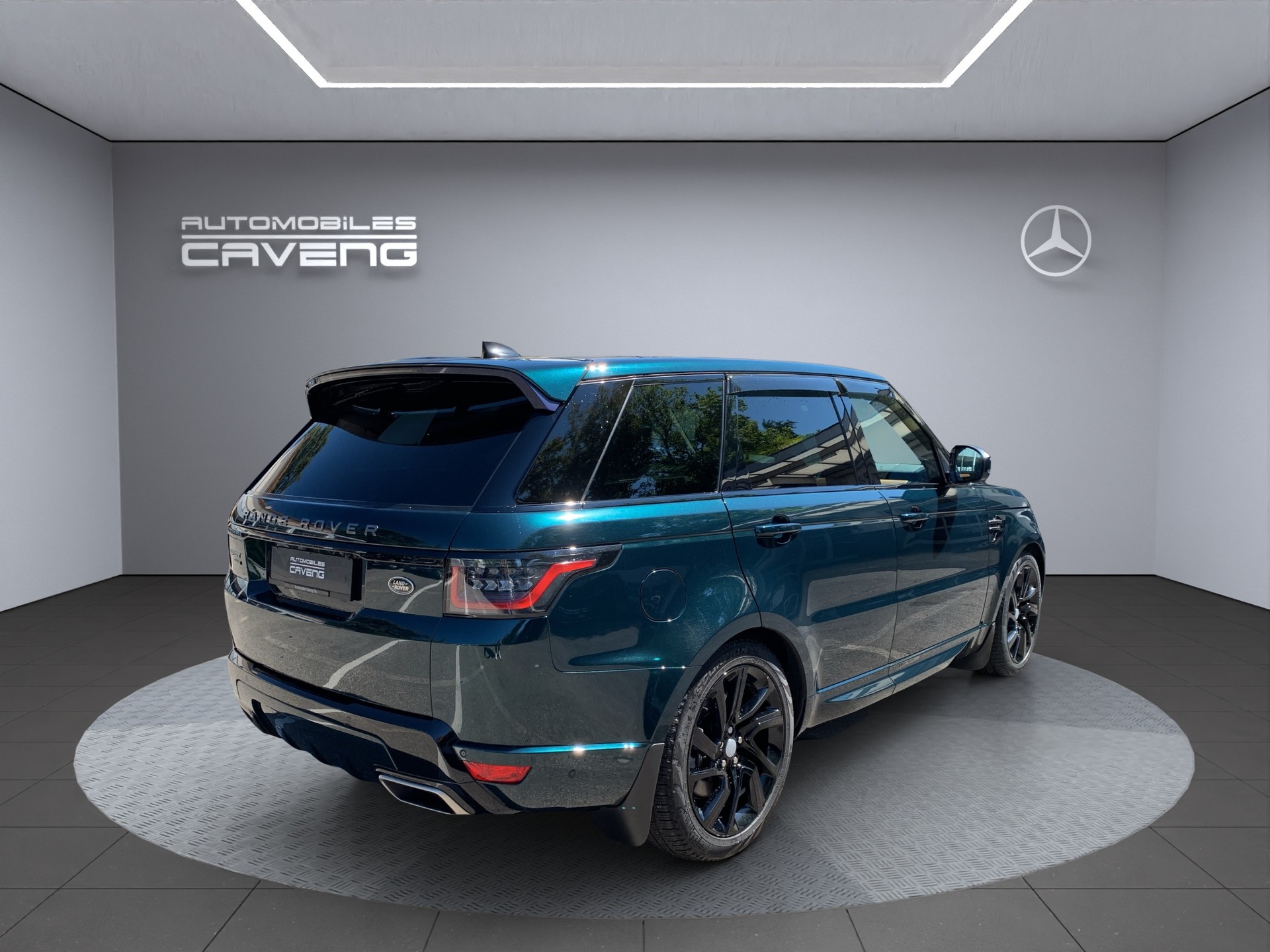 LAND ROVER Range Rover Sport P400e 2.0 I4 PHEV HSE Dynamic Aut.-image-4