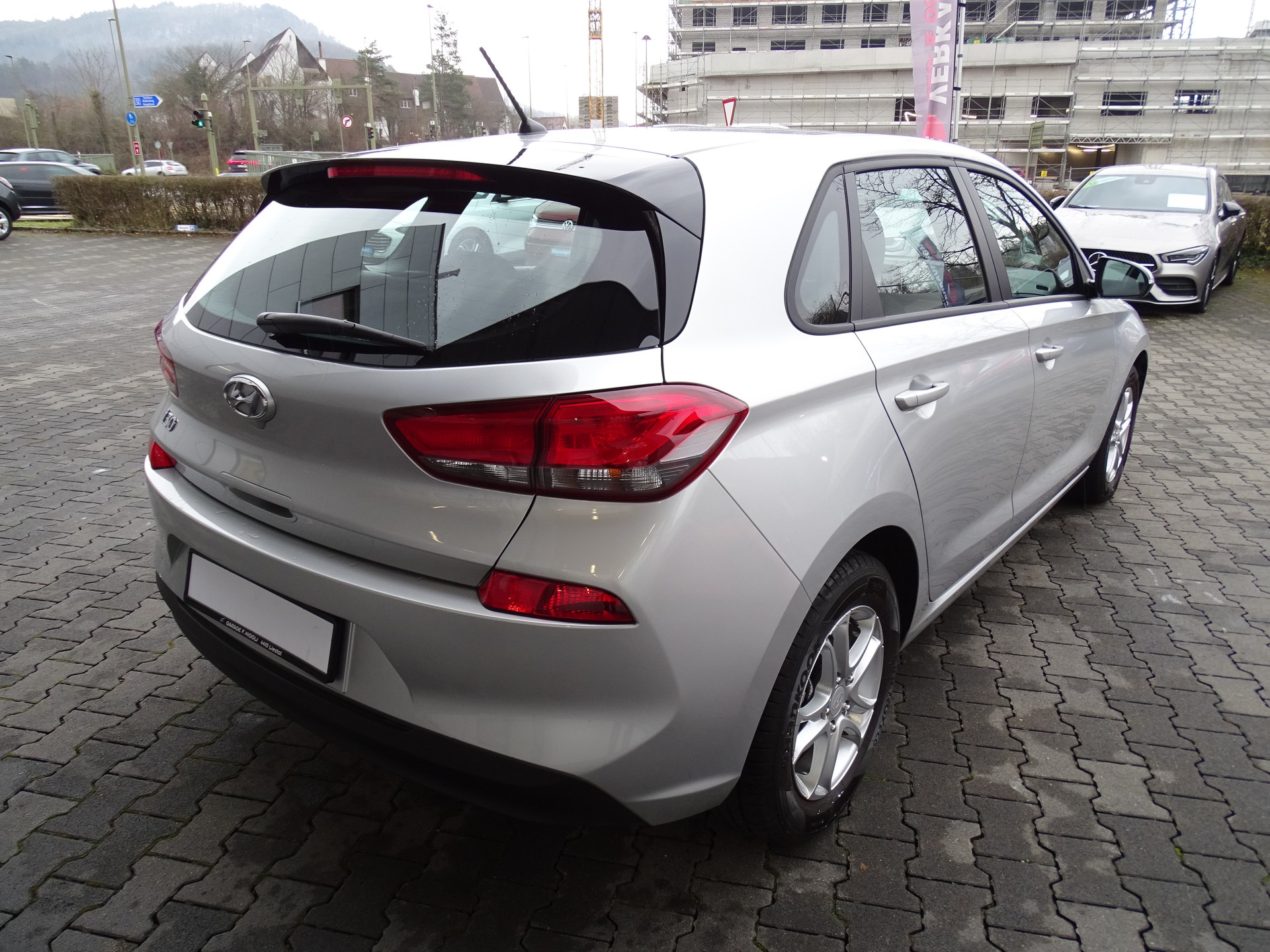 HYUNDAI i30 1.4 Pica-image-8