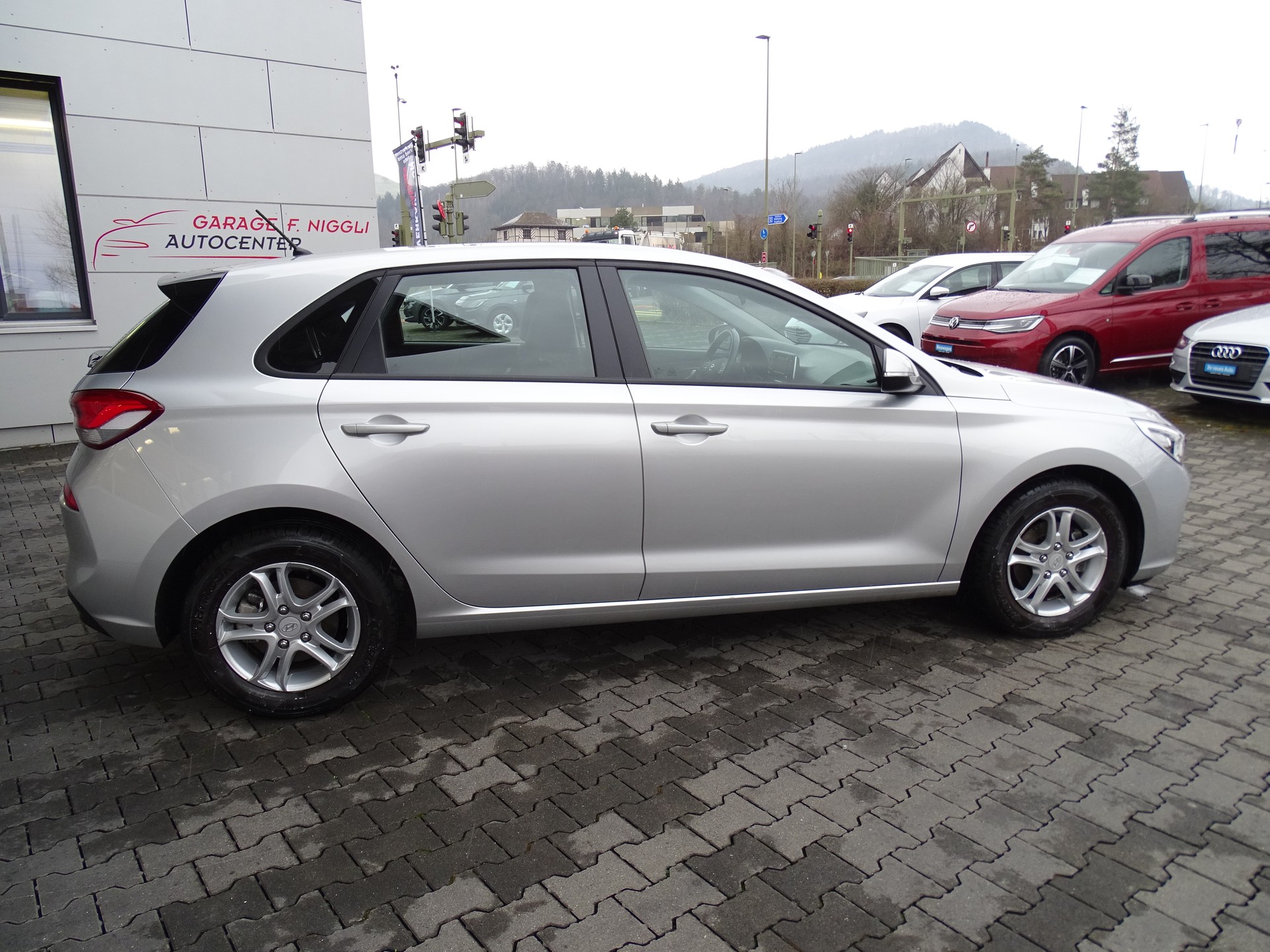 HYUNDAI i30 1.4 Pica-image-5