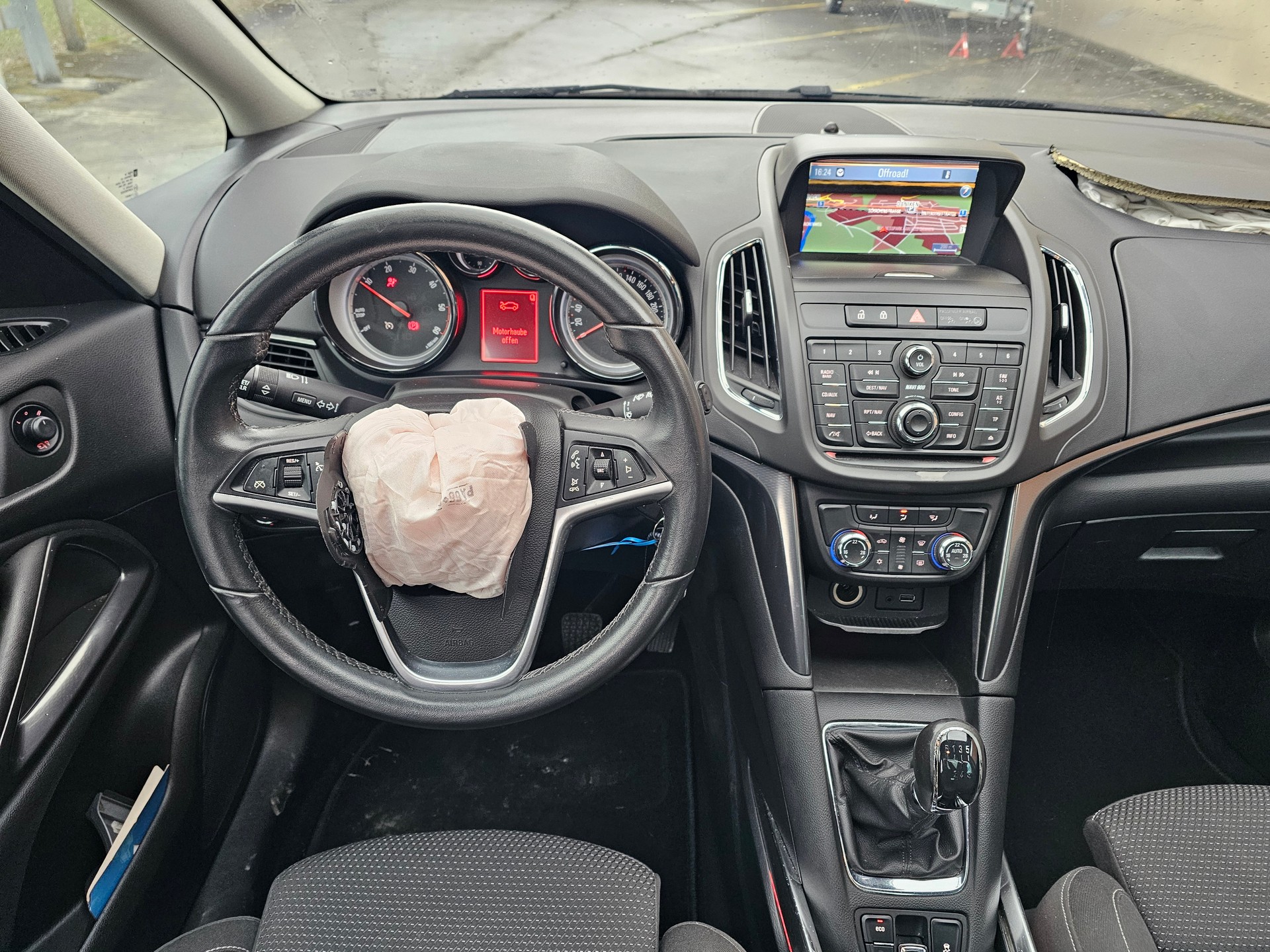 OPEL Zafira Tourer 2.0 CDTi BiTurbo Cosmo-image-12