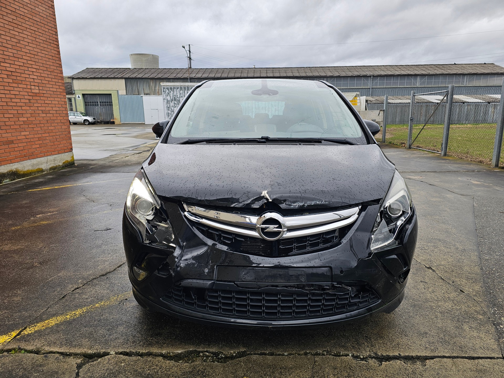 OPEL Zafira Tourer 2.0 CDTi BiTurbo Cosmo-image-6