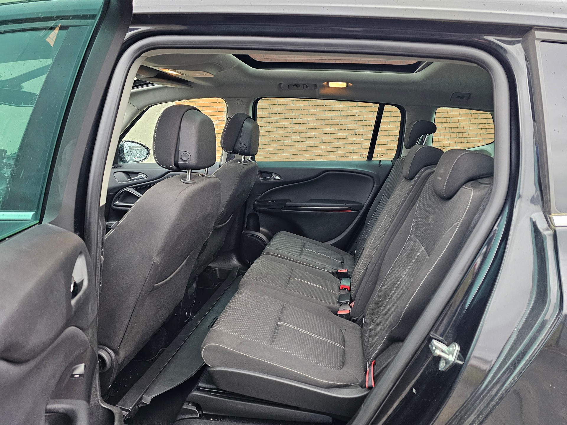 OPEL Zafira Tourer 2.0 CDTi BiTurbo Cosmo-image-10