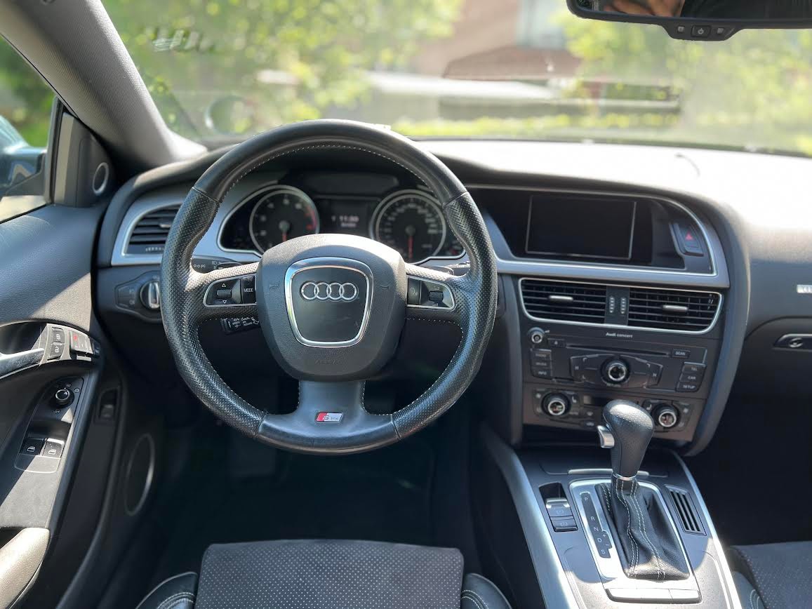 AUDI A5 Coupé 2.0 TFSI multitronic-image-11
