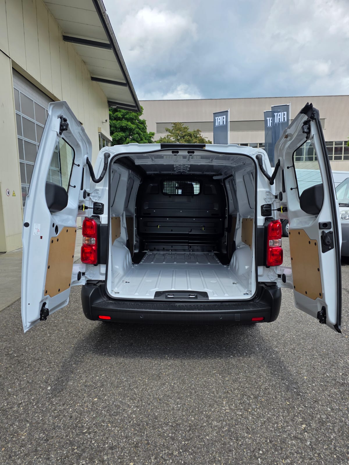 FIAT Doblo L2 1.5 Multijet EA T8 MY 24-image-9