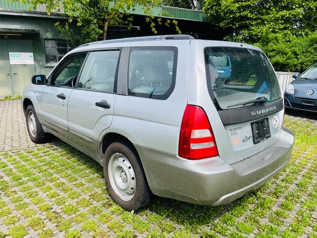 SUBARU Forester 2.0X Comfort-image-6