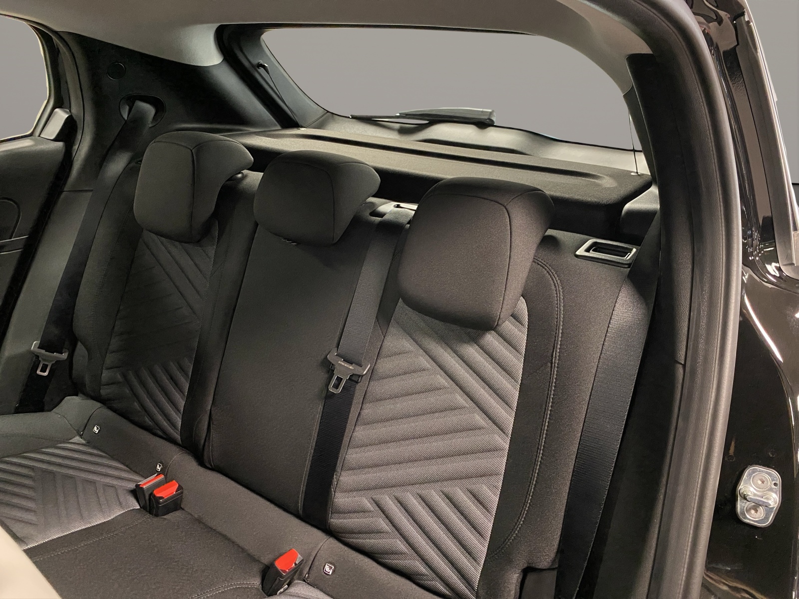 FIAT 600 1.2 Hybrid 136 Swis-image-10
