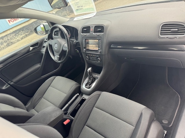 VW Golf 1.4 TSI Team DSG-image-8