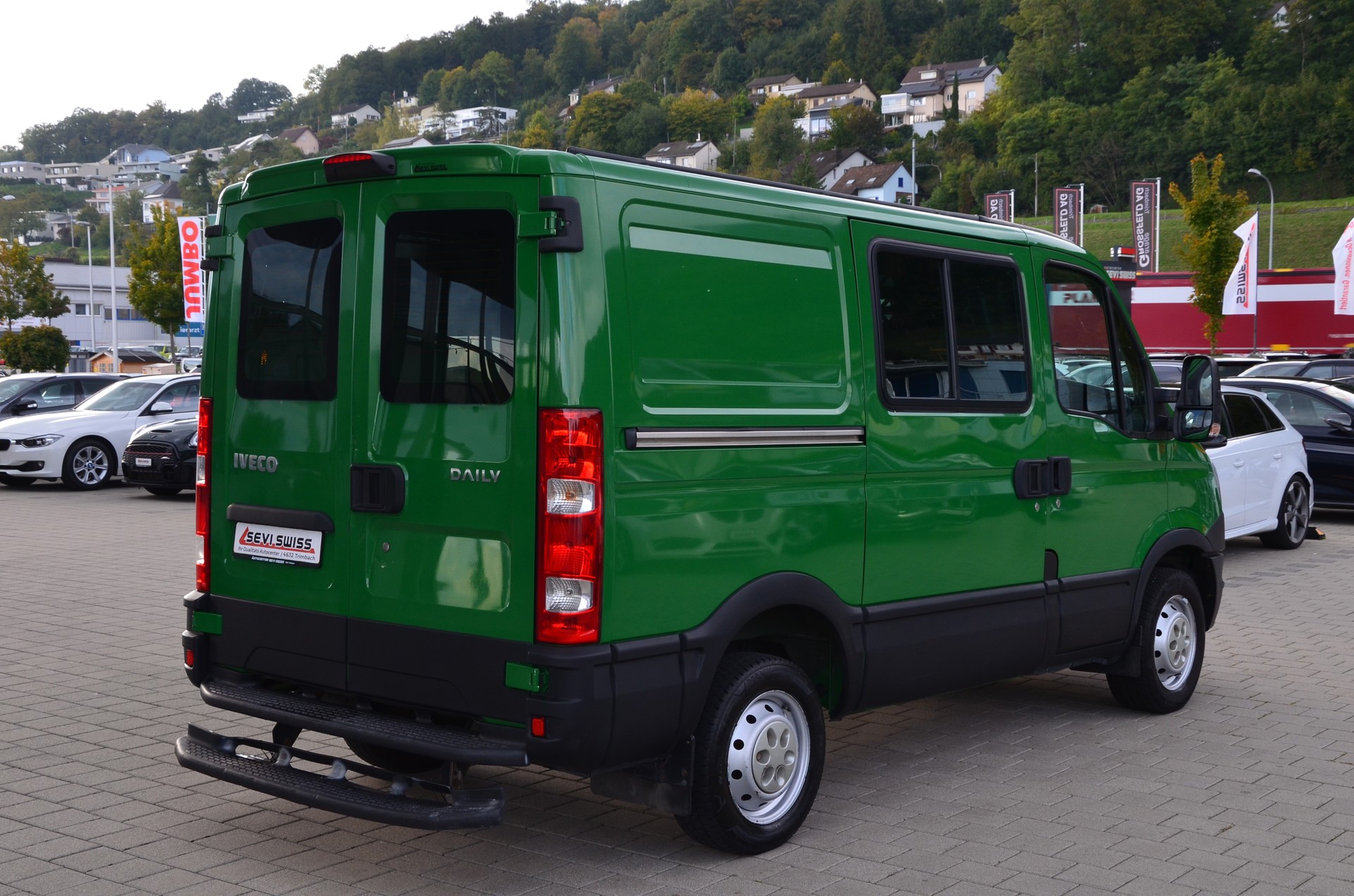 IVECO 29 L 11 VL Daily**Nutz-/Sattellast 1210 kg**Frisch ab MFK,1 Jahr oder 20'000km Garantie*-showroom-element-3