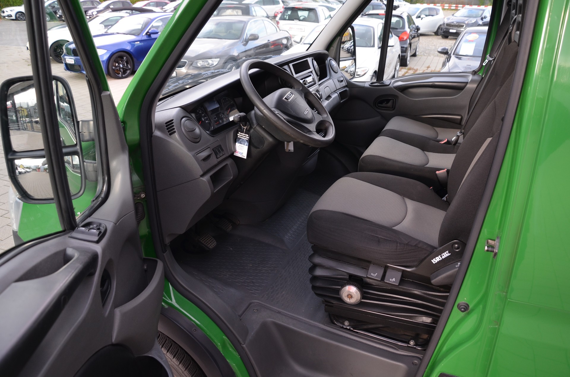 IVECO 29 L 11 VL Daily**Nutz-/Sattellast 1210 kg**Frisch ab MFK,1 Jahr oder 20'000km Garantie*-image-8