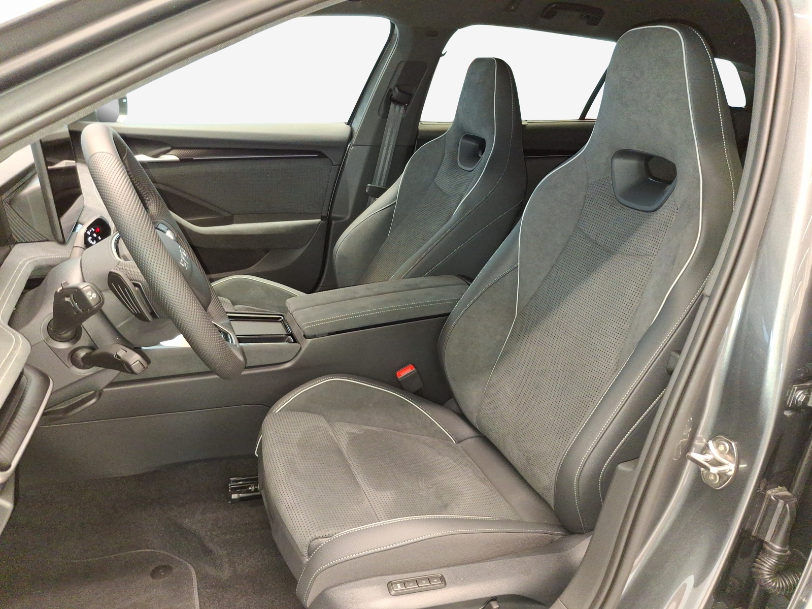 SKODA Superb Combi 2.0 TSI Sportline 4x4 DSG-image-7