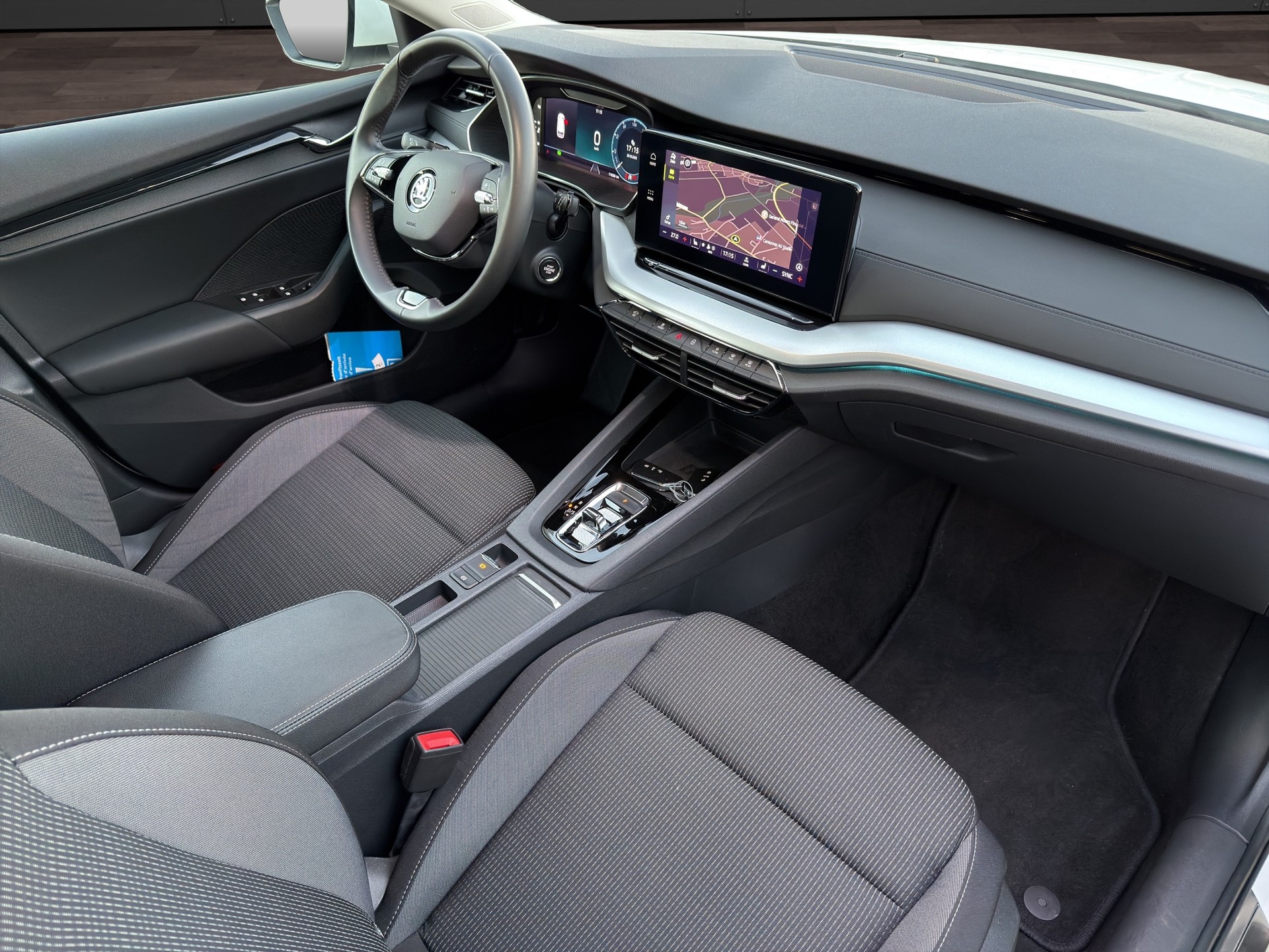 SKODA Octavia Combi 1.0 TSI mHEV DSG Ambition-image-18