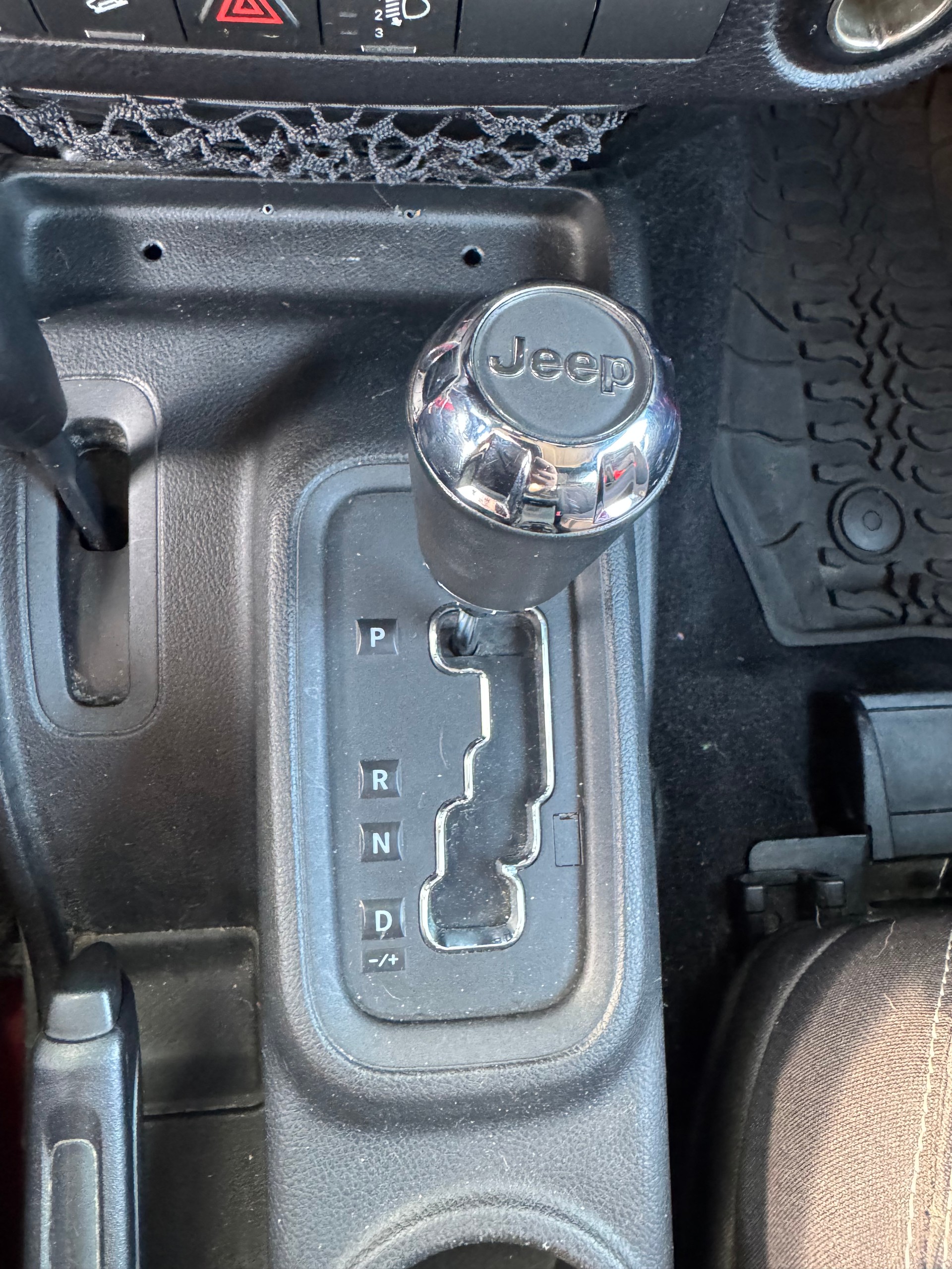 JEEP Wrangler 3.6 Rubicon X Automatic hardtop-image-13