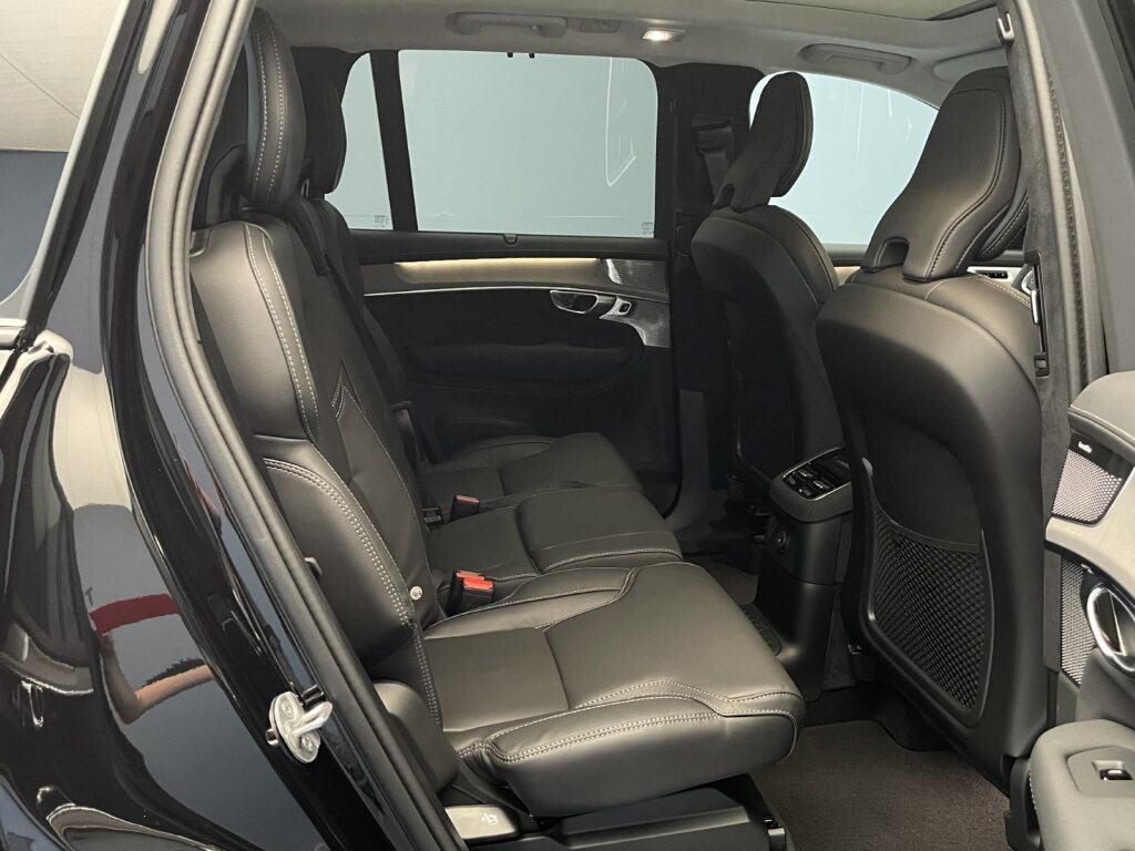VOLVO XC90 2.0 T8 TE Ultra Dark eAWD-image-8