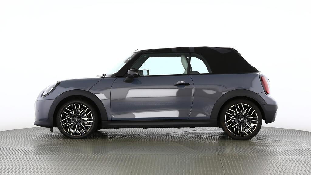 MINI Cooper S Cabrio-image-1