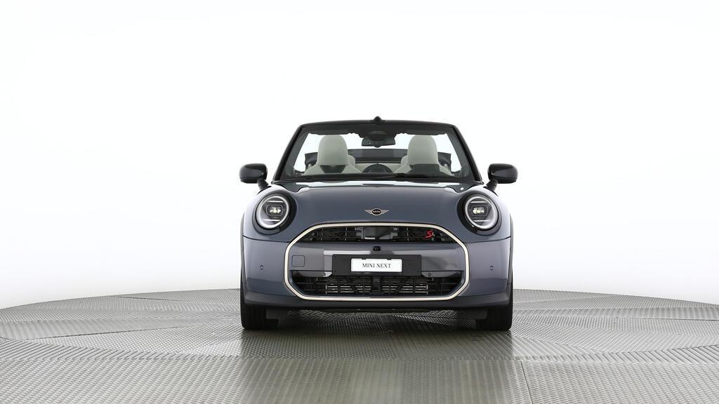 MINI Cooper S Cabrio-image-17