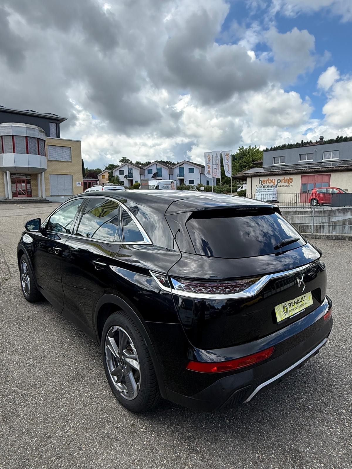 DS AUTOMOBILES DS 7 Crossback 1.5 BlueHDi BE Chic EAT8-image-3