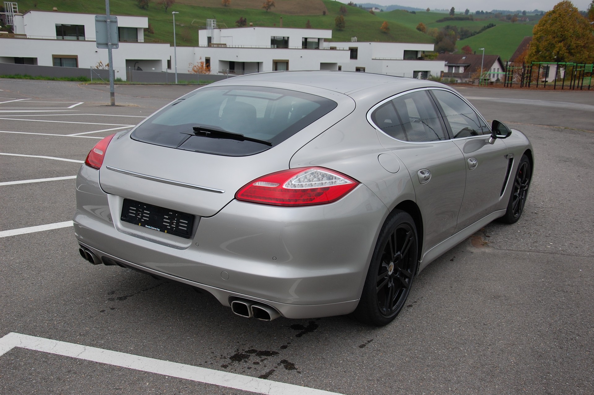 PORSCHE Panamera Turbo 4.8 PDK-image-3