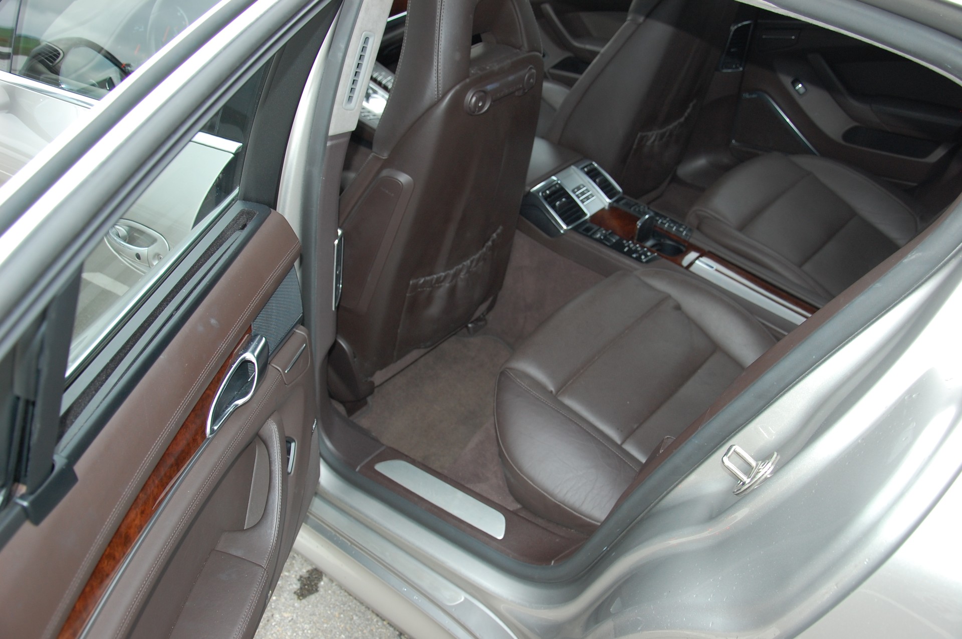PORSCHE Panamera Turbo 4.8 PDK-image-8