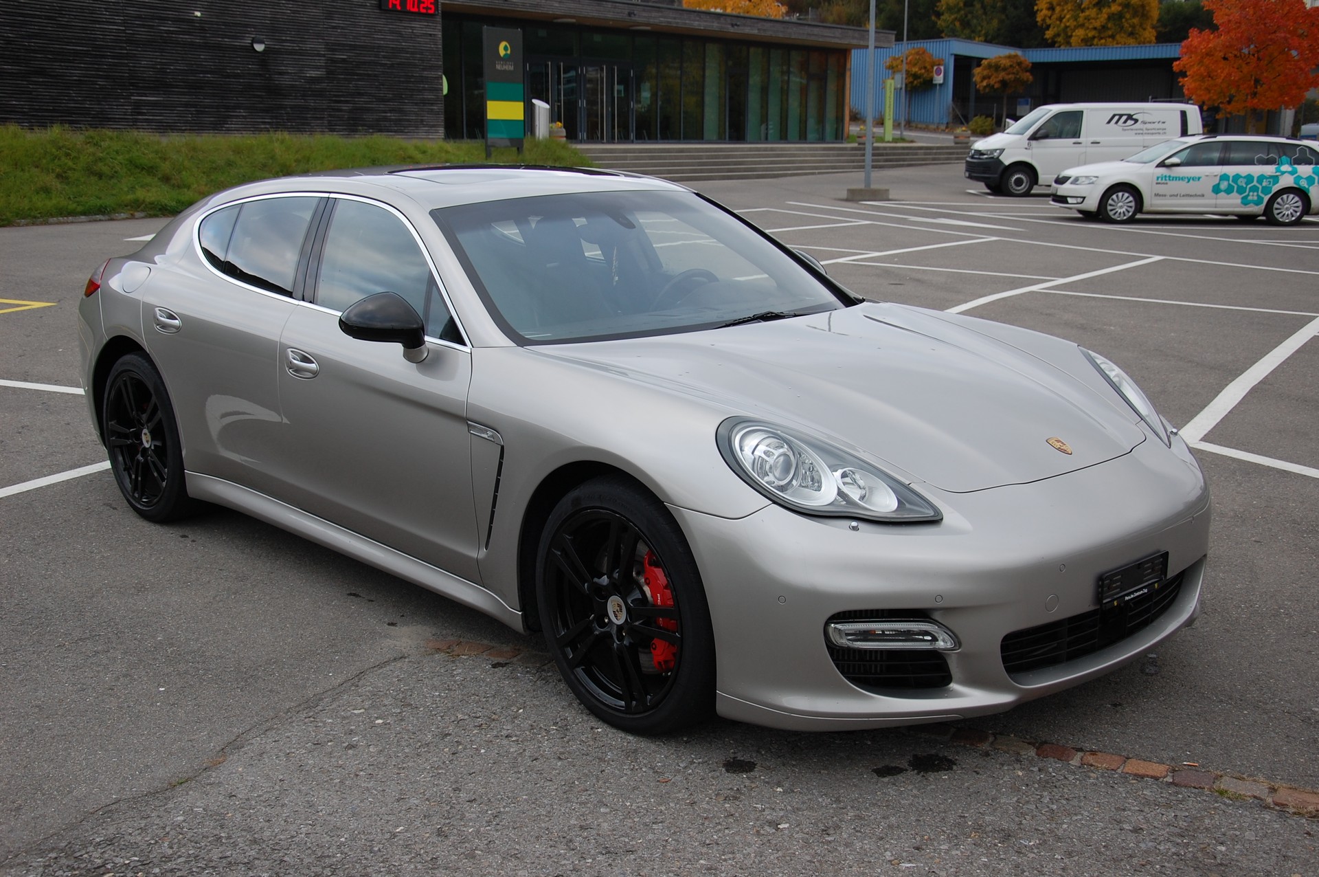 PORSCHE Panamera Turbo 4.8 PDK-image-5