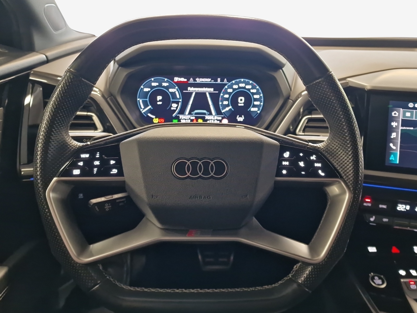 AUDI Q4 Sportback e-tron 50 quattro-image-10