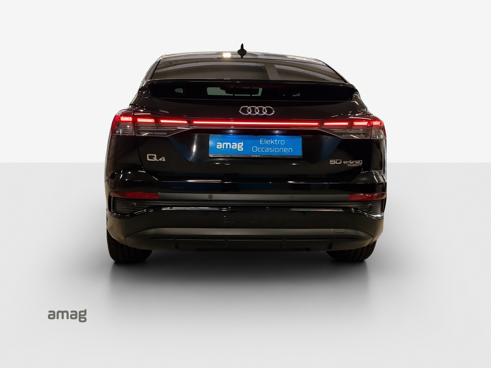 AUDI Q4 Sportback e-tron 50 quattro-image-4