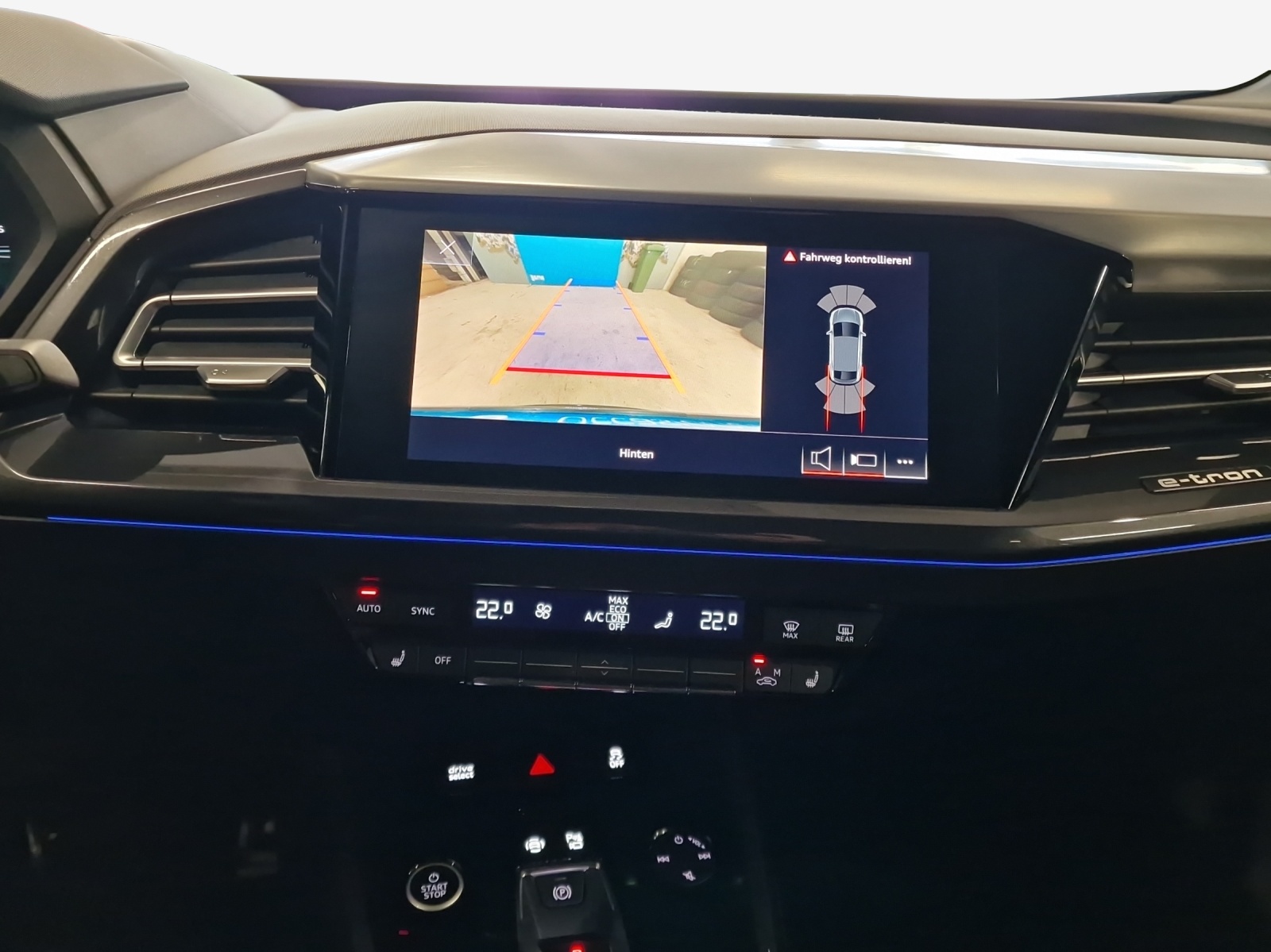 AUDI Q4 Sportback e-tron 50 quattro-image-16