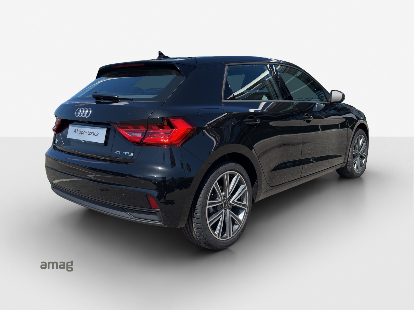 AUDI A1 Sportback 30 TFSI Attraction S-tronic-image-5