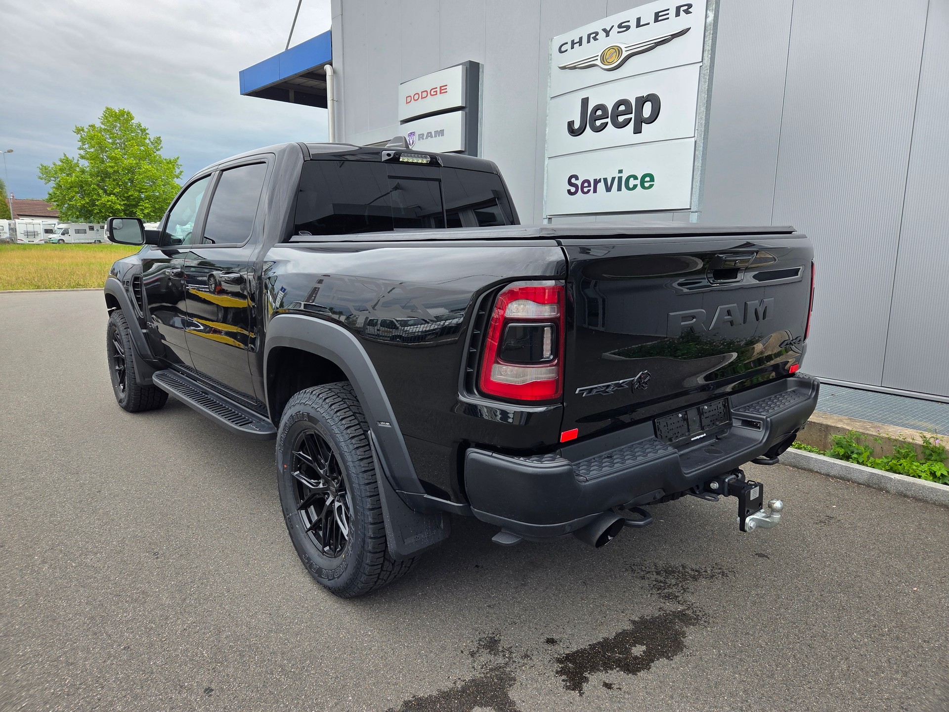 DODGE Ram 1500 6.2 V8 4x4 TRX Level 2 / 711 PS / 3.5T AHK-image-2