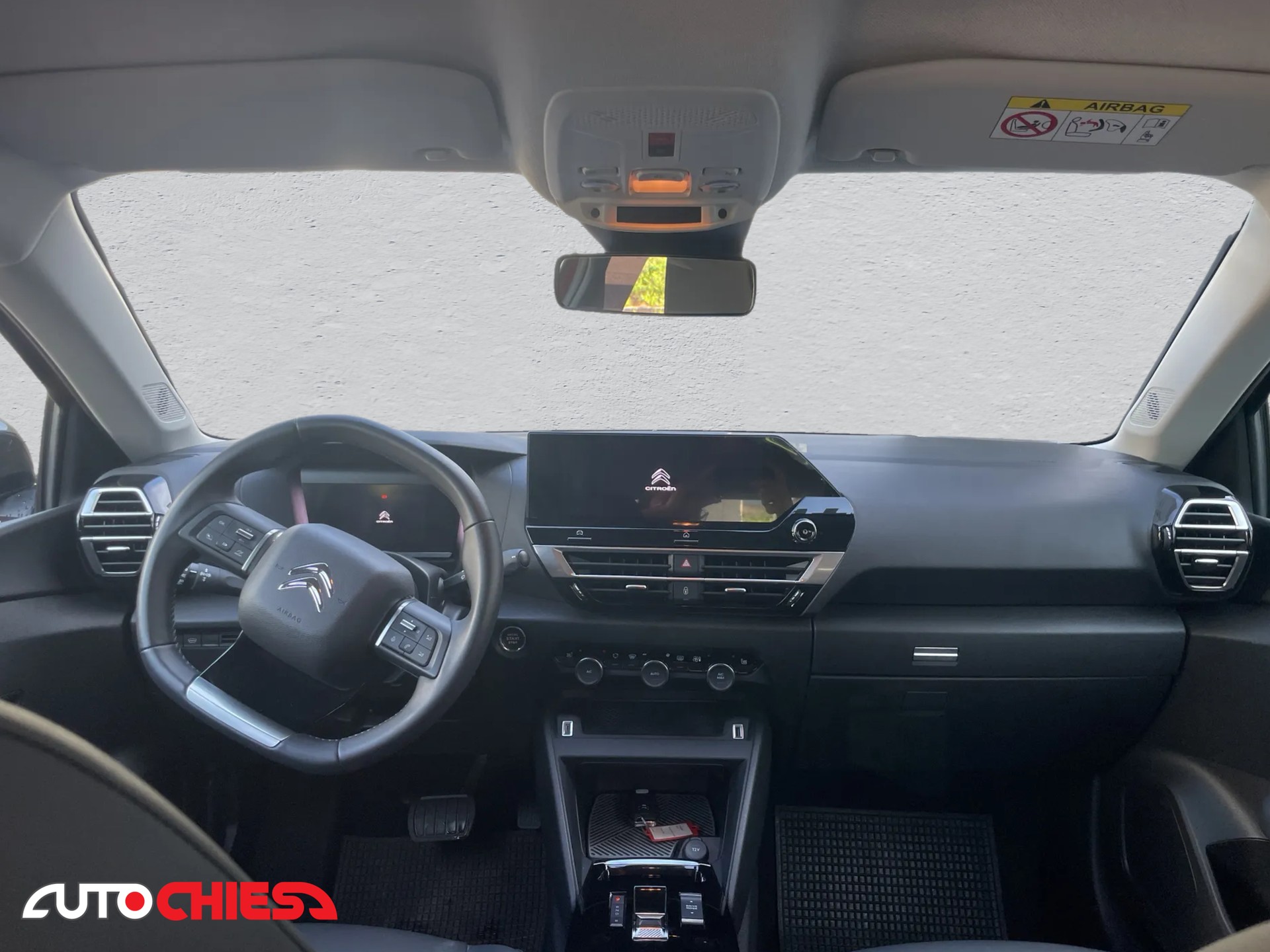 CITROEN e-C4 Swiss Edition-image-8