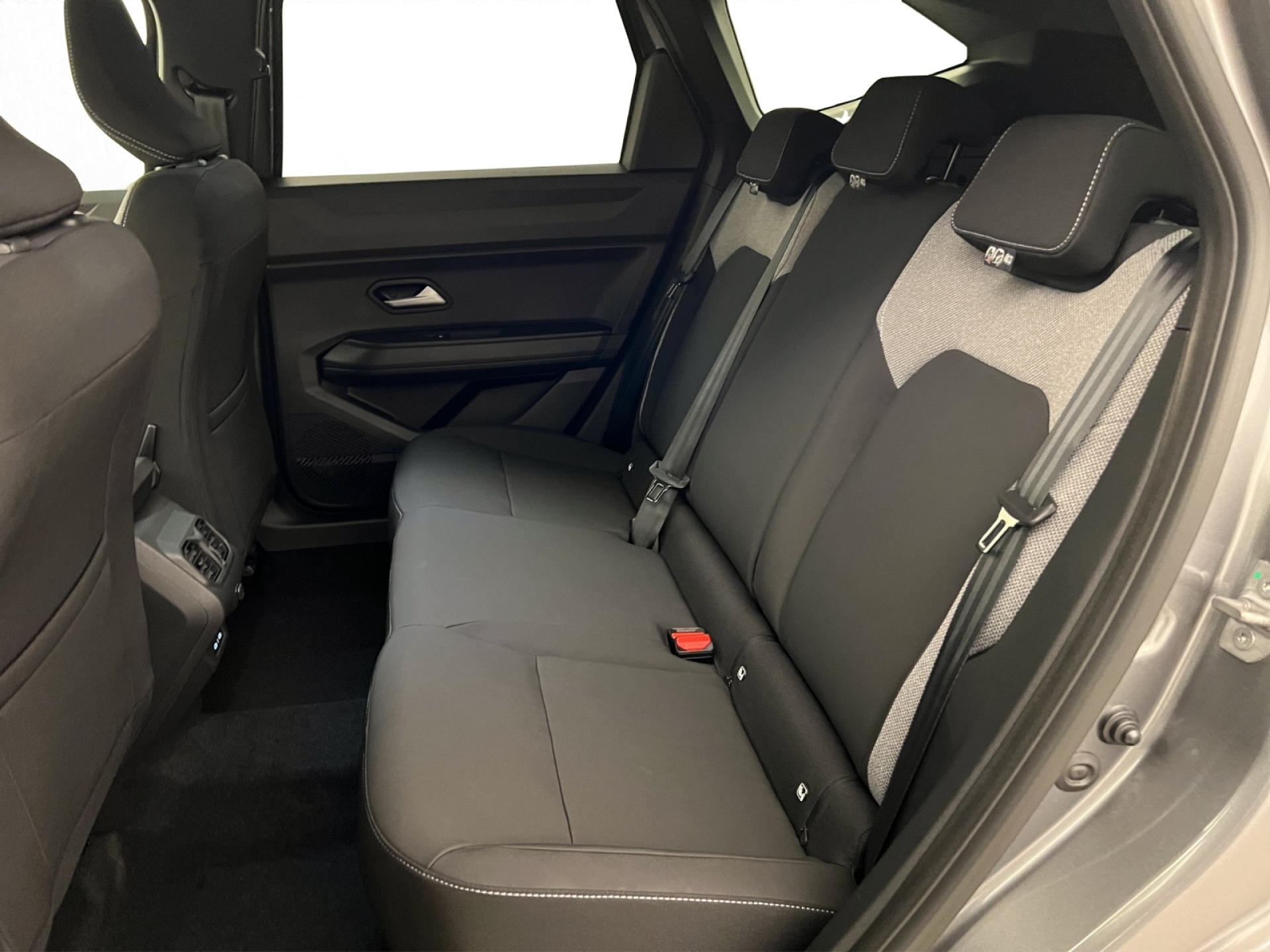 DACIA Bigster 1.2 TCe Journey-image-3