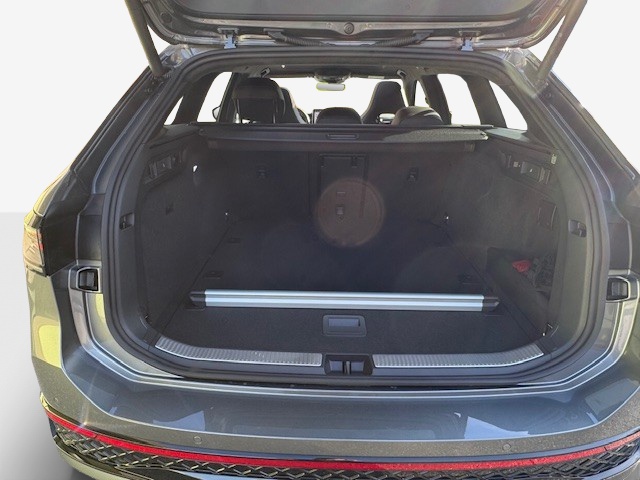 VW Passat Variant 2.0 TDI evo R-Line 4 Motion DSG-image-12