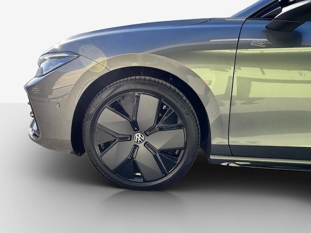 VW Passat Variant 2.0 TDI evo R-Line 4 Motion DSG-image-15