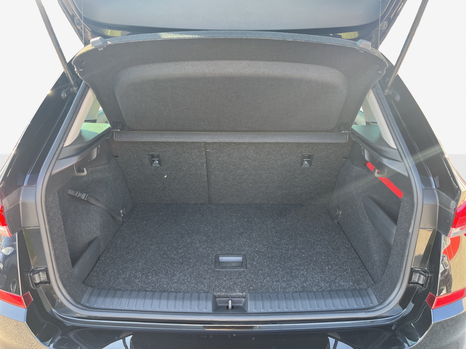 SKODA Kamiq 1.5 TSI ACT Style DSG-image-12