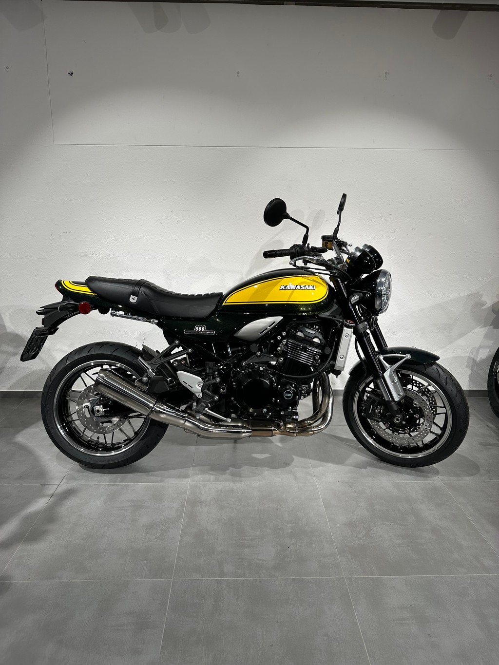 KAWASAKI Z 900 RS