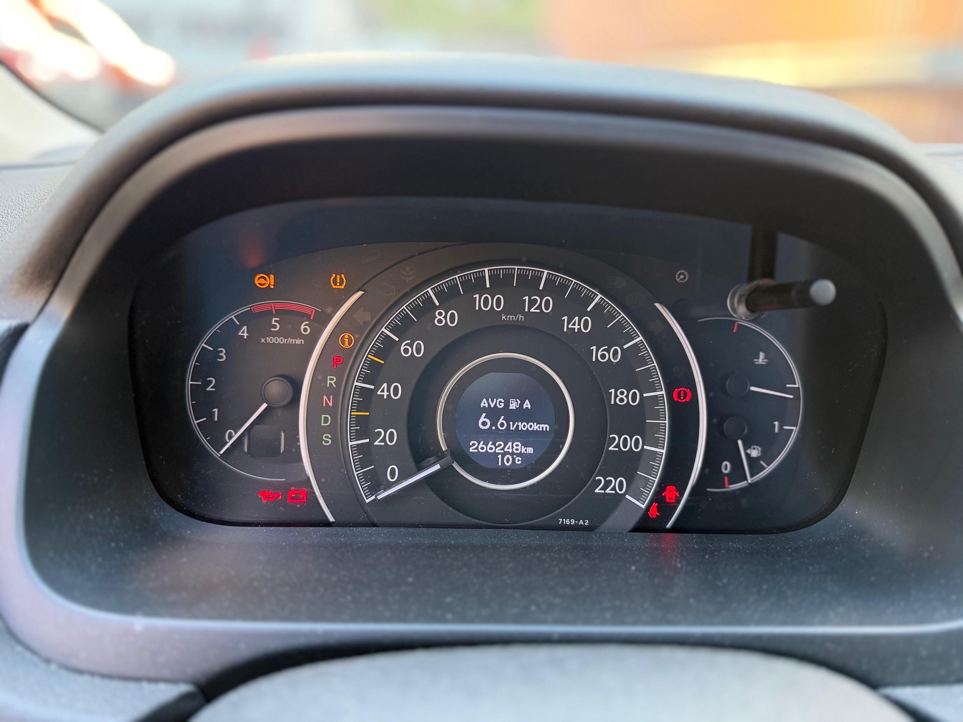 VOLVO V60 D3 R-Design Geartronic-image-10